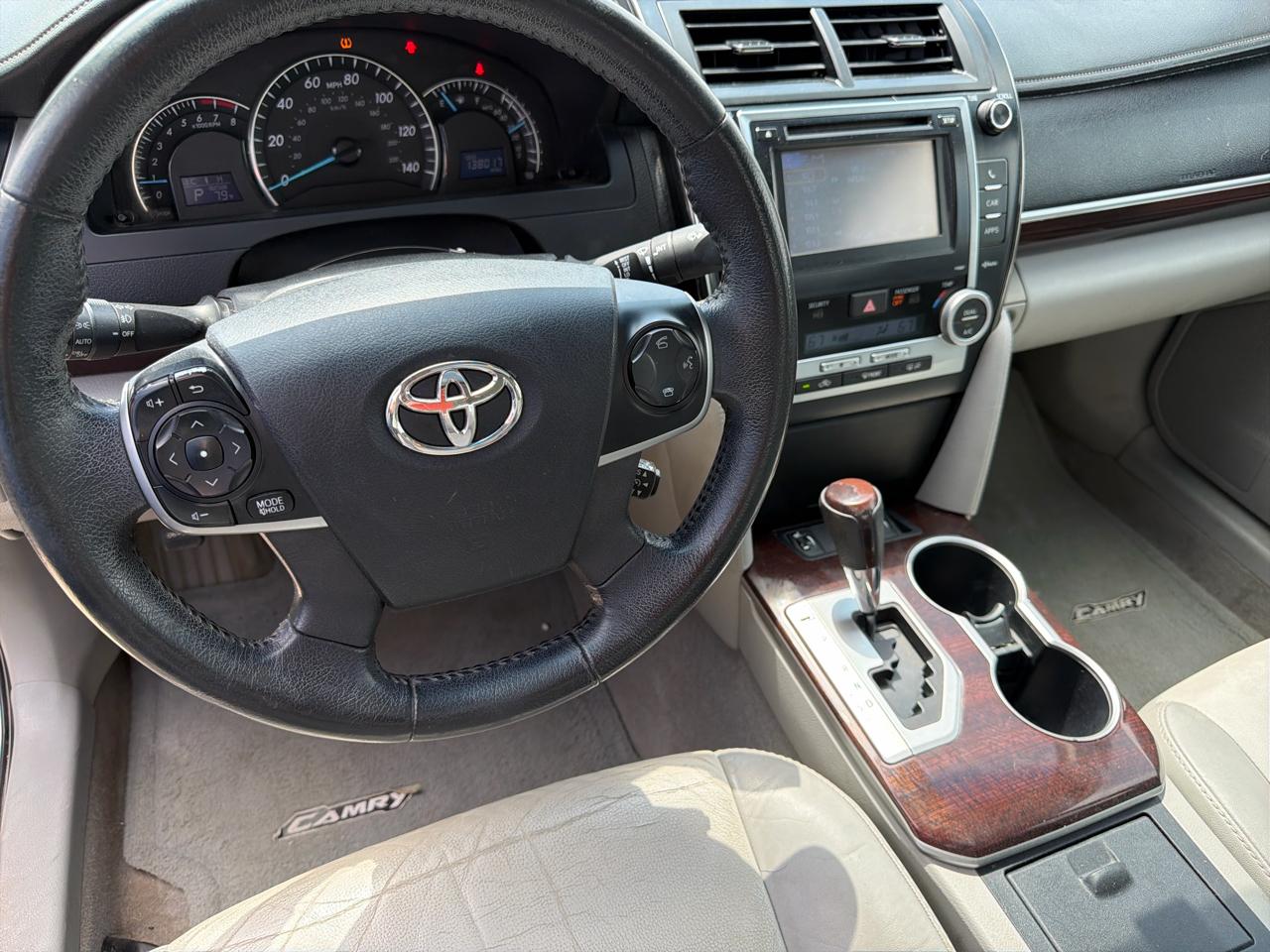 Toyota Camry 4dr Sdn I4 Auto SE Sport Limited Edition (Natl) 2012