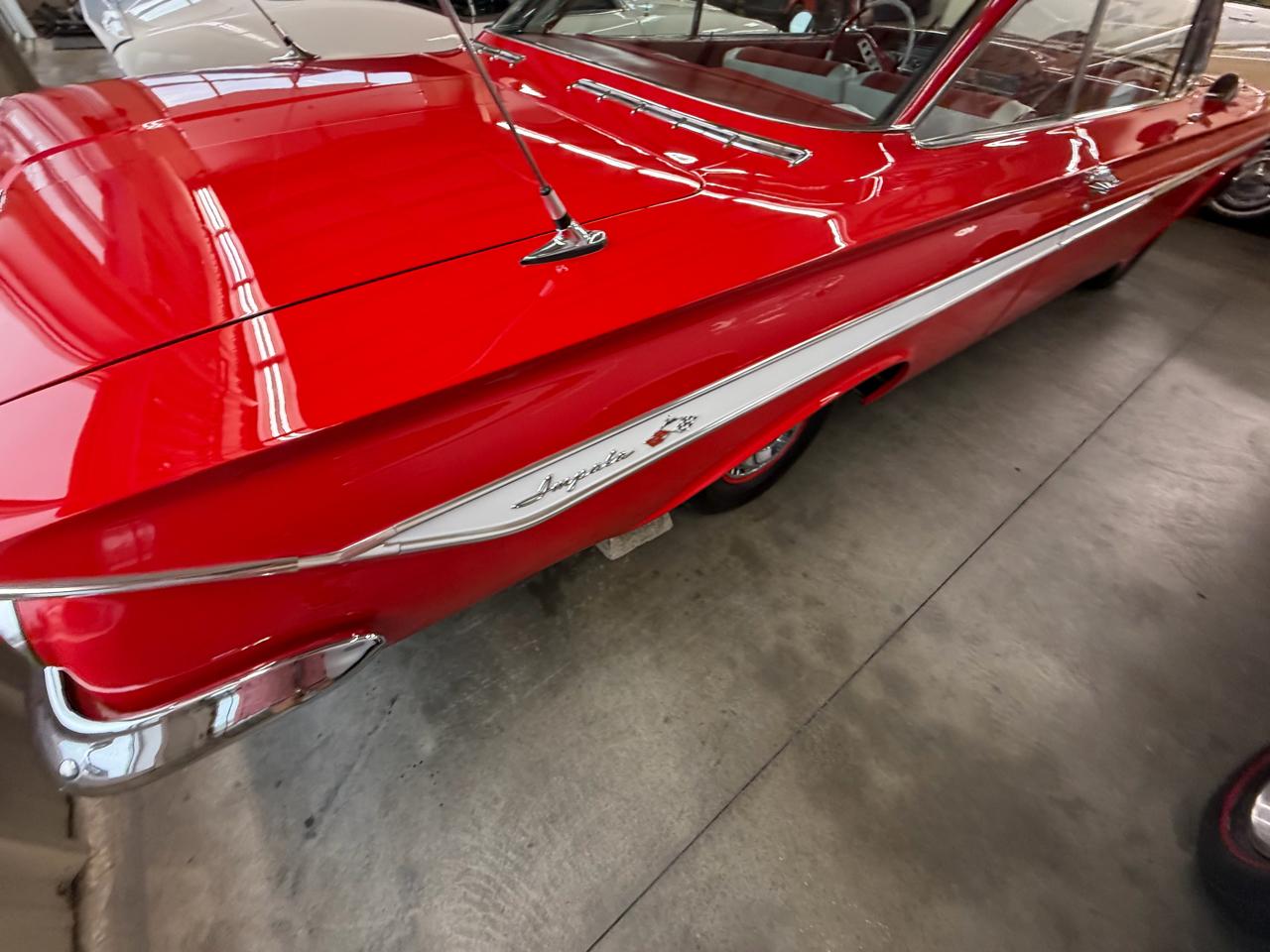 Chevrolet Impala  1961