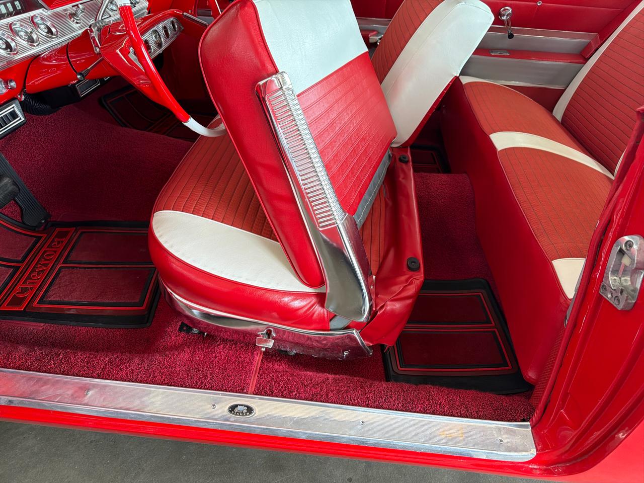 Chevrolet Impala  1961