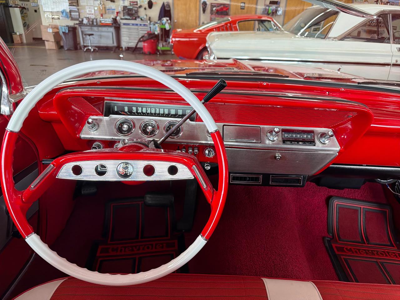 Chevrolet Impala  1961