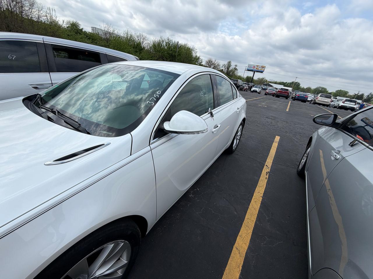 Buick Regal 4dr Sdn Premium II AWD 2017