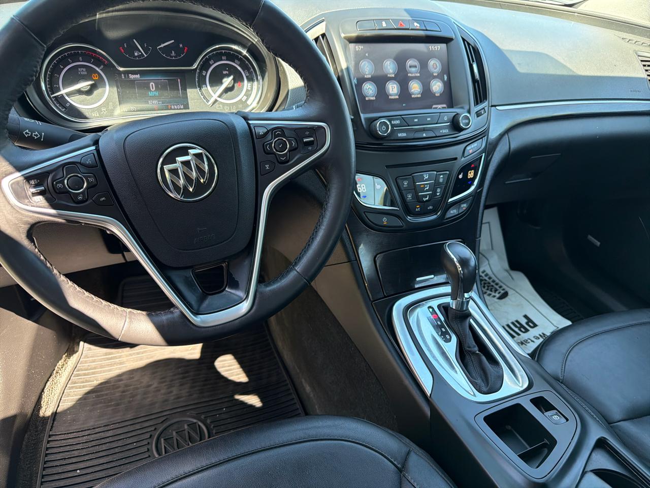 Buick Regal 4dr Sdn Premium II AWD 2017