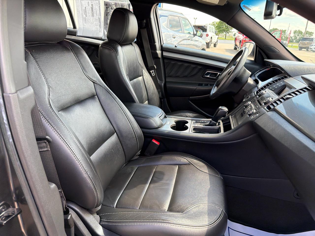Ford Taurus SEL FWD 2018