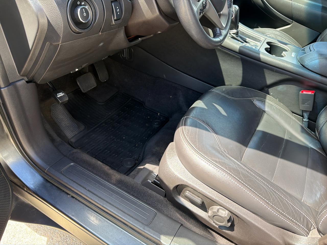 Ford Taurus SEL FWD 2018