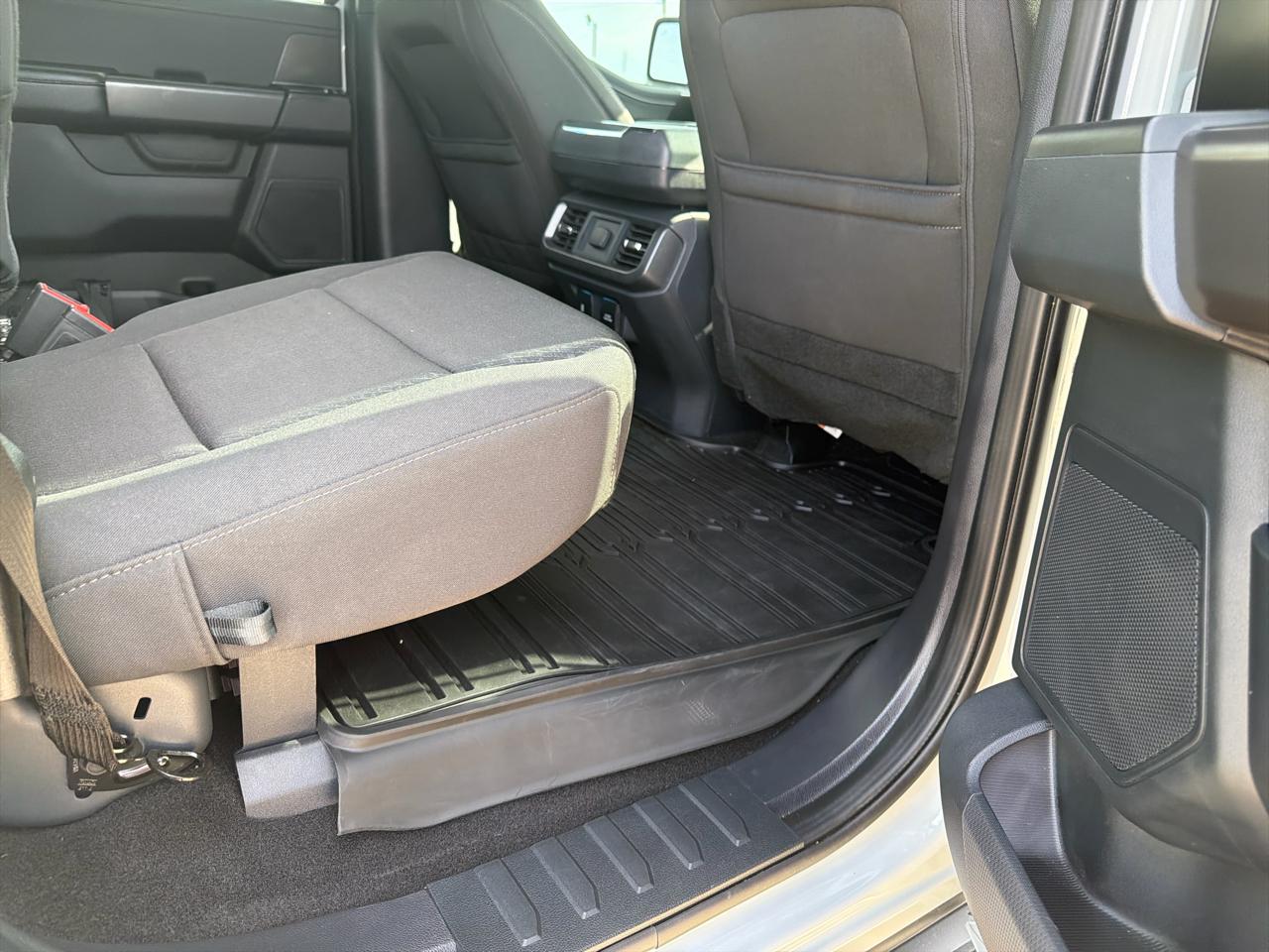 Ford F-150 4WD SuperCrew 145" XLT 2024