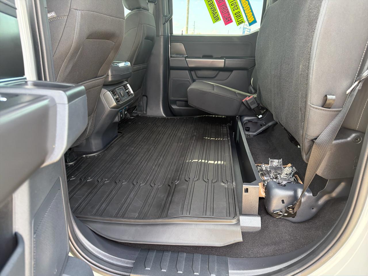 Ford F-150 4WD SuperCrew 145" XLT 2024