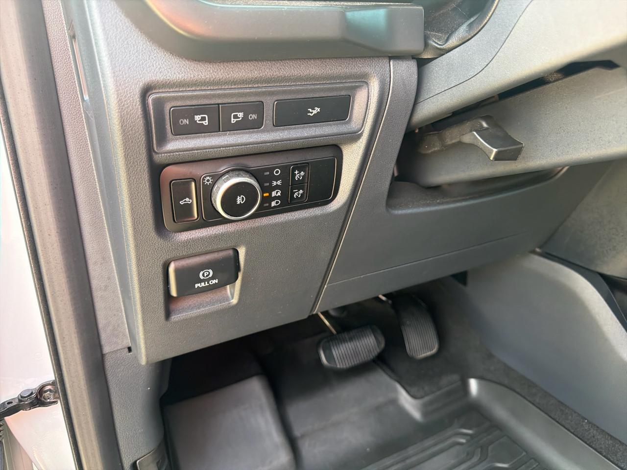 Ford F-150 4WD SuperCrew 145" XLT 2024