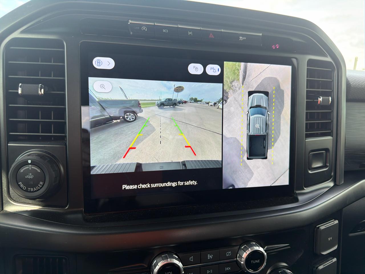 Ford F-150 4WD SuperCrew 145" XLT 2024