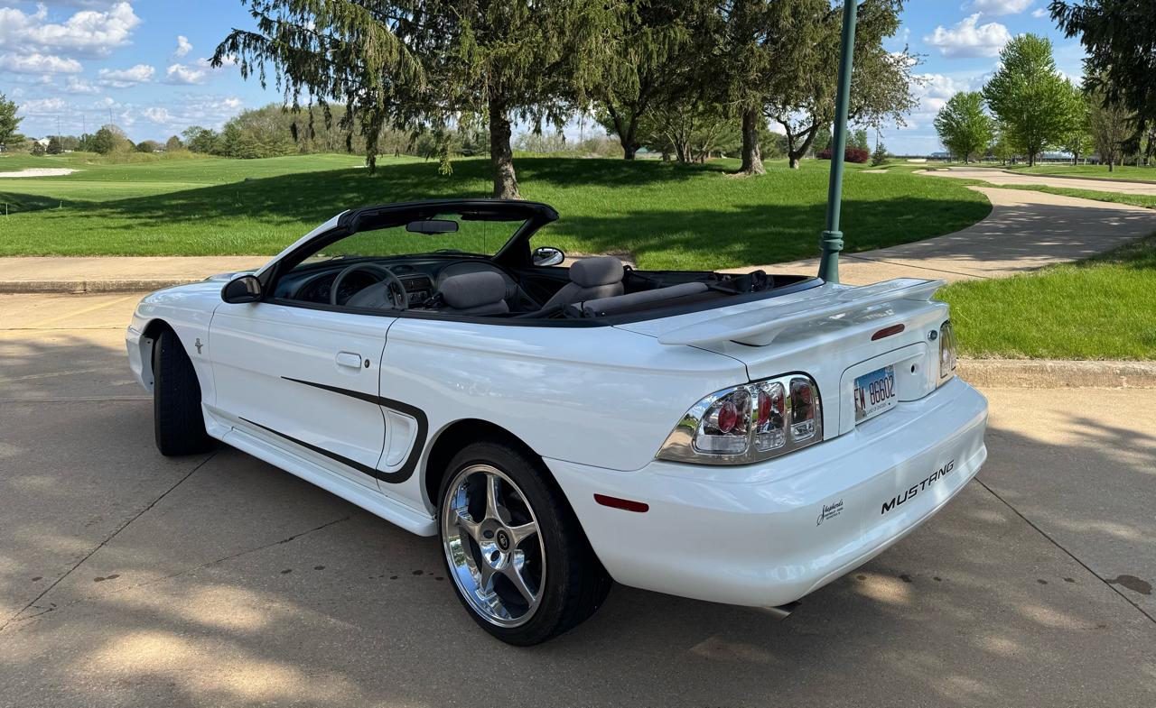 Ford Mustang 2dr Convertible 1996