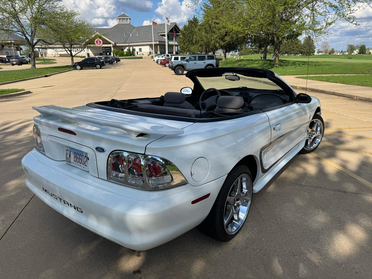 Ford Mustang 2dr Convertible 1996