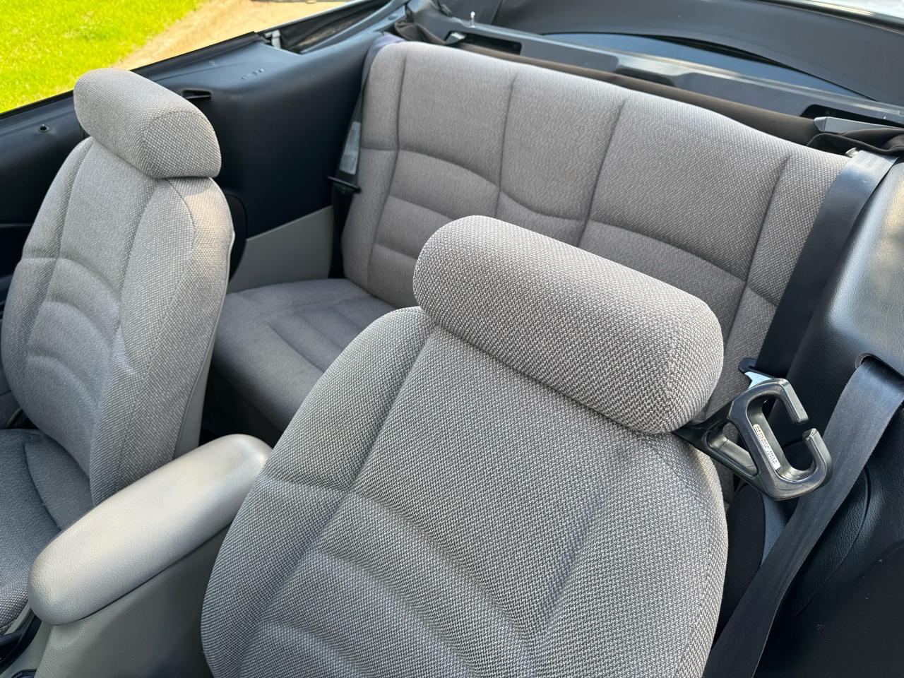 Ford Mustang 2dr Convertible 1996