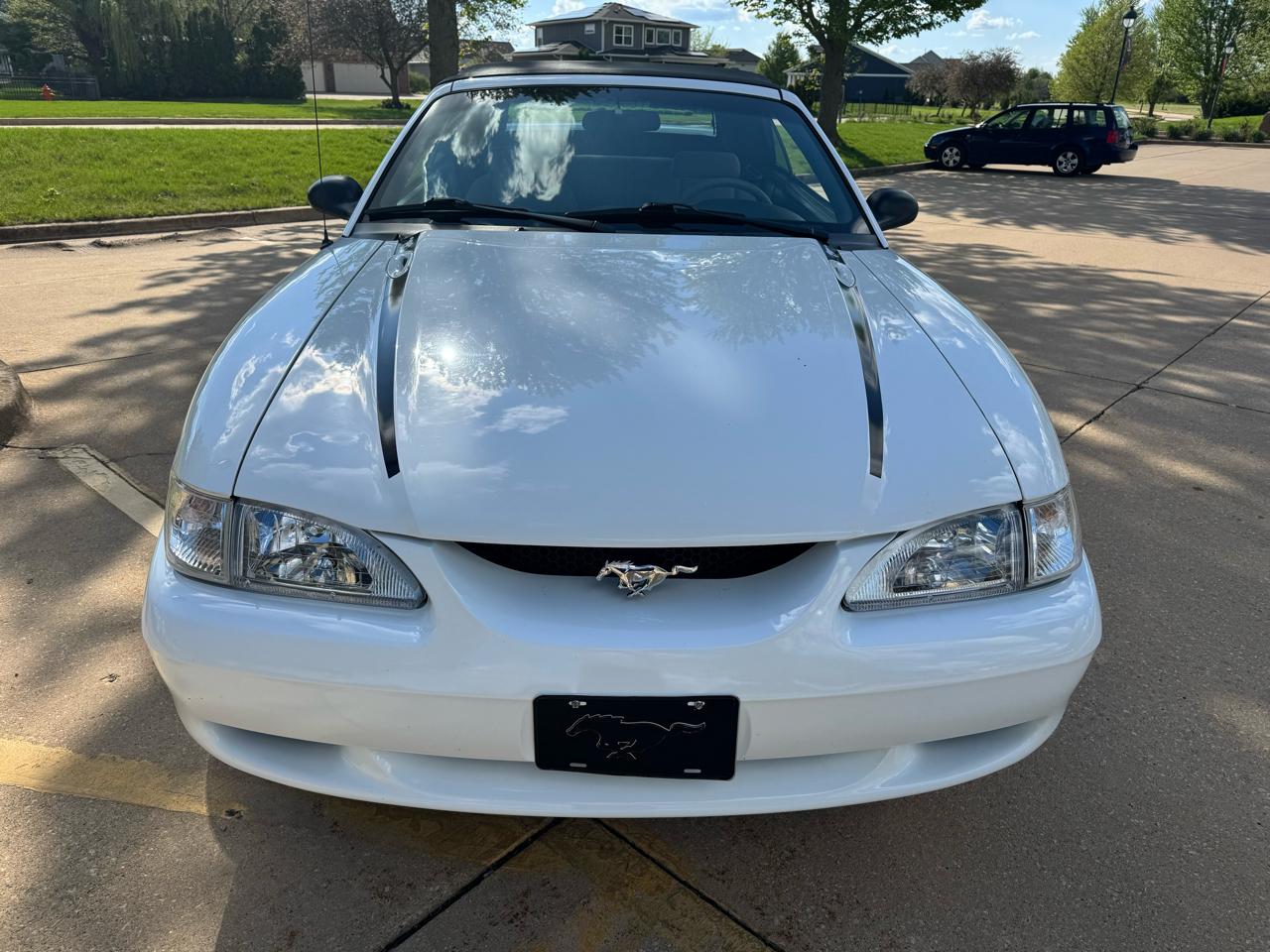 Ford Mustang 2dr Convertible 1996