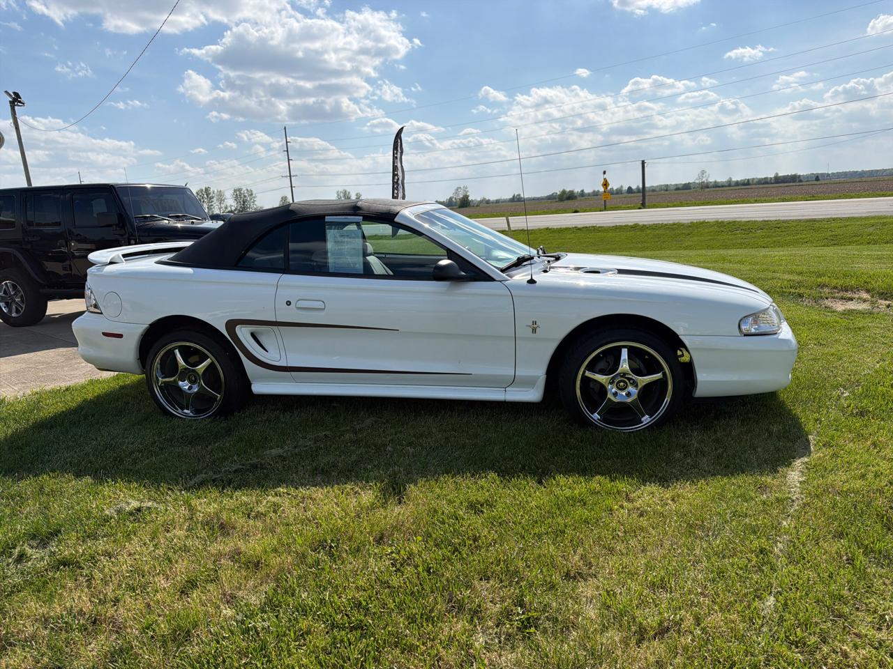 Ford Mustang 2dr Convertible 1996