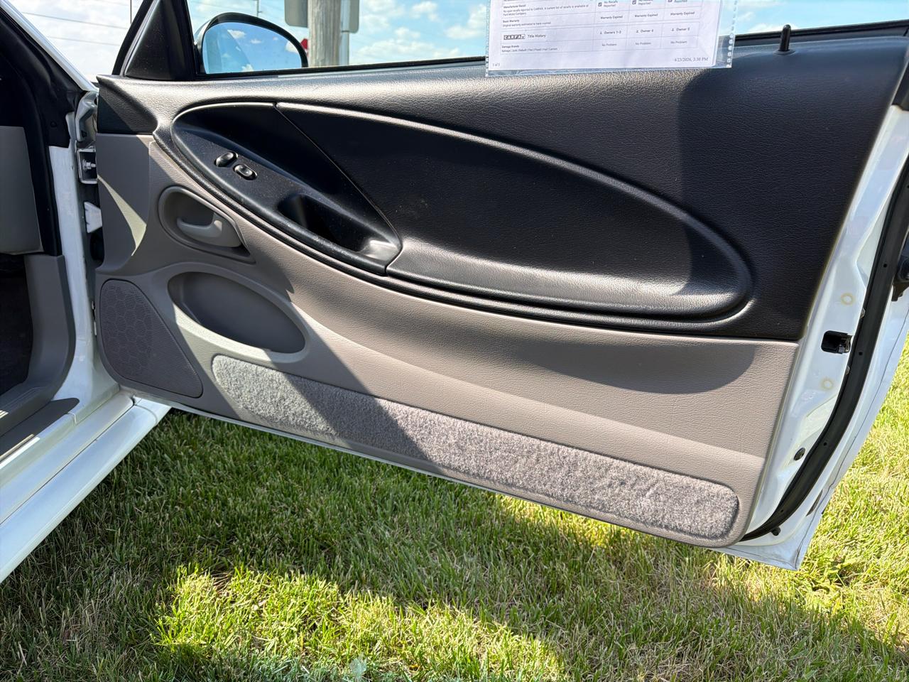 Ford Mustang 2dr Convertible 1996