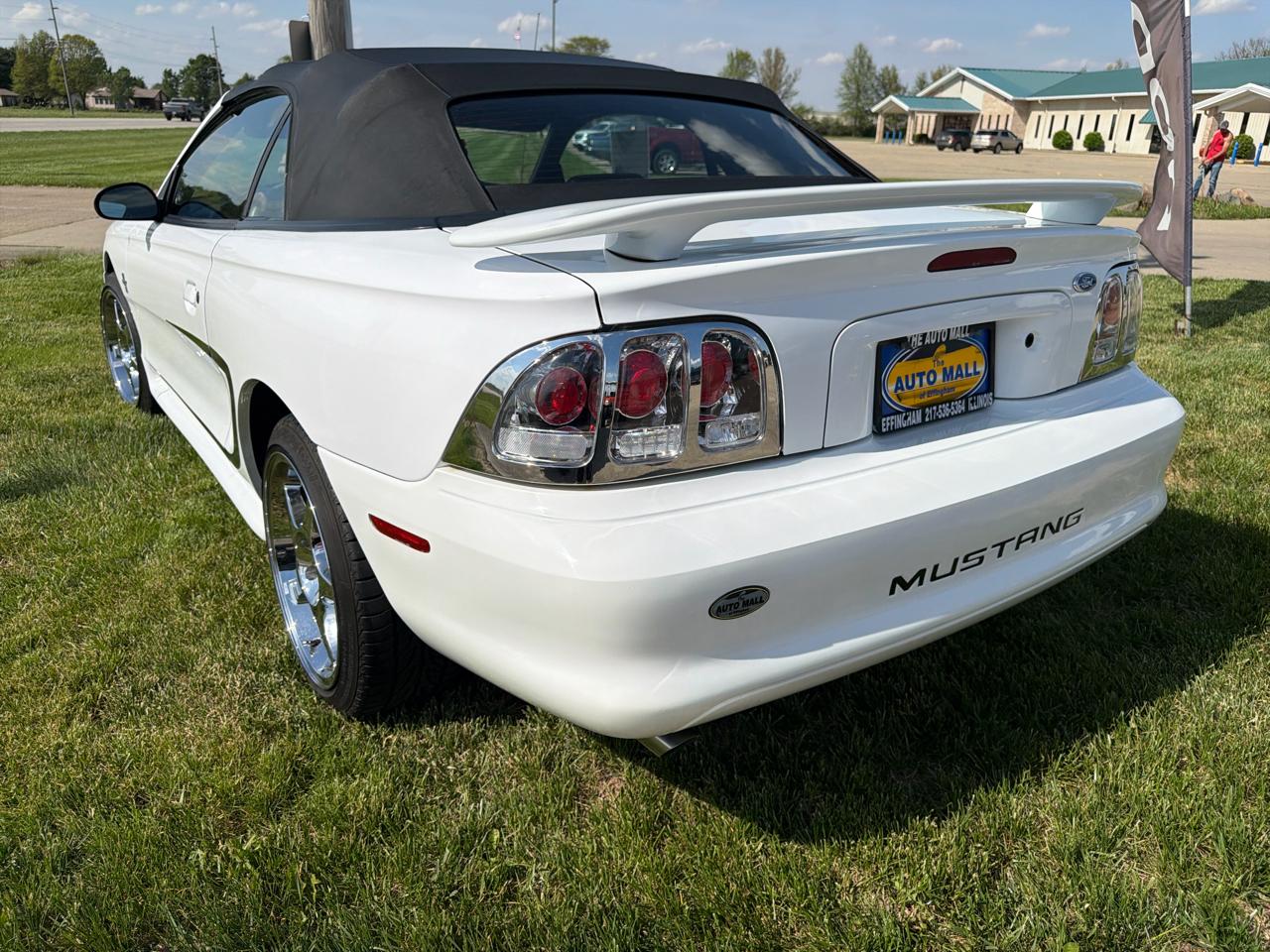 Ford Mustang 2dr Convertible 1996