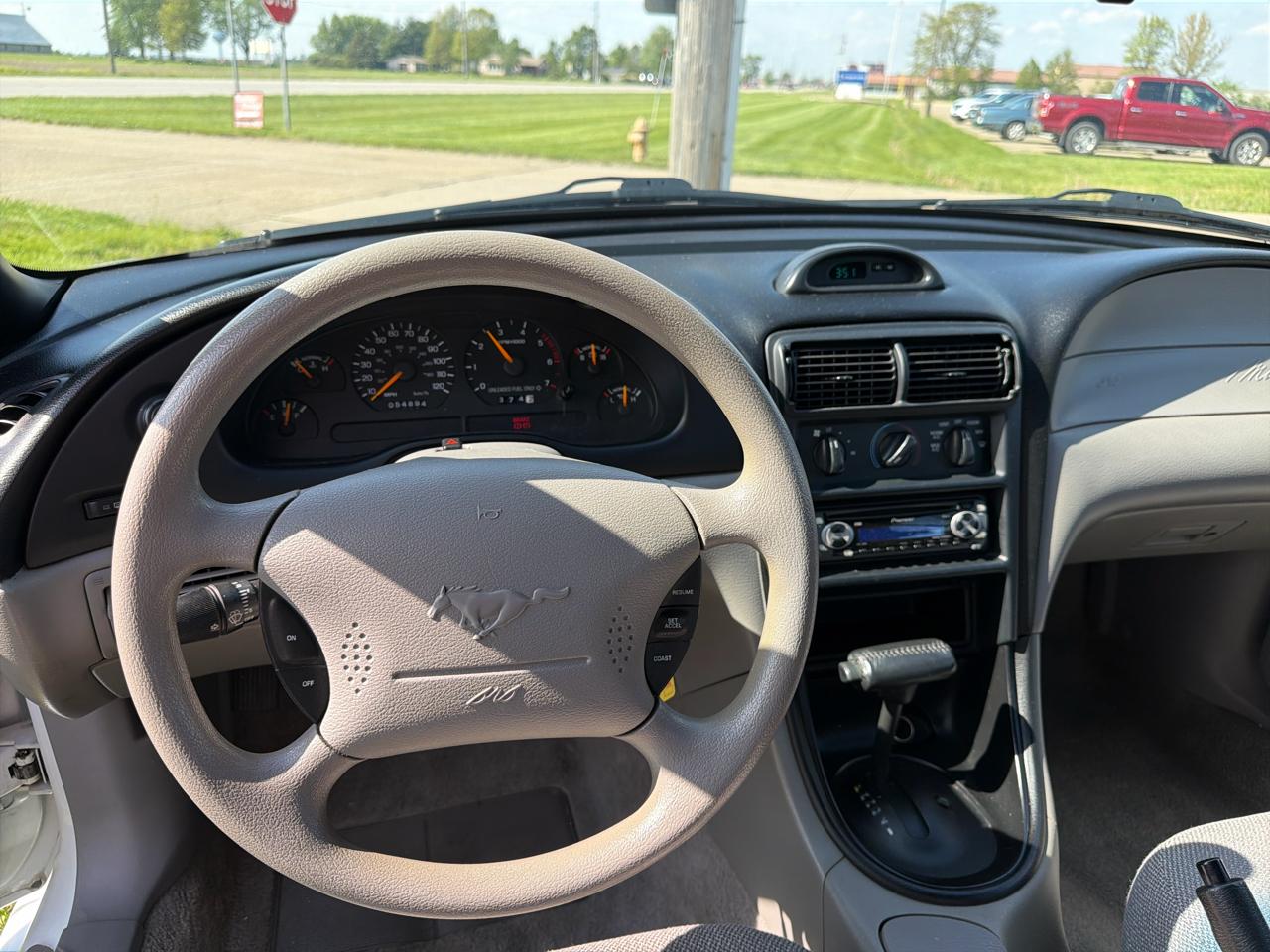 Ford Mustang 2dr Convertible 1996