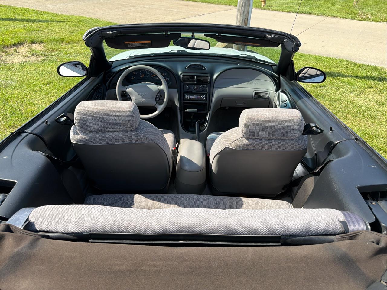 Ford Mustang 2dr Convertible 1996