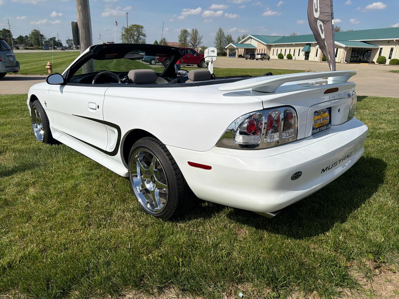 Ford Mustang 2dr Convertible 1996