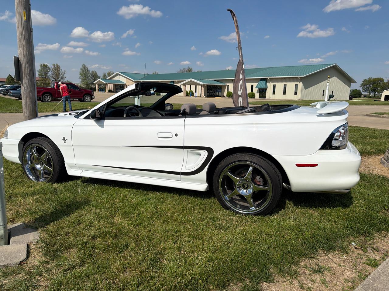 Ford Mustang 2dr Convertible 1996