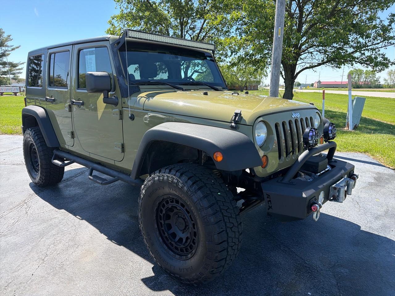 Jeep Wrangler Unlimited 4WD 4dr Sport 2013
