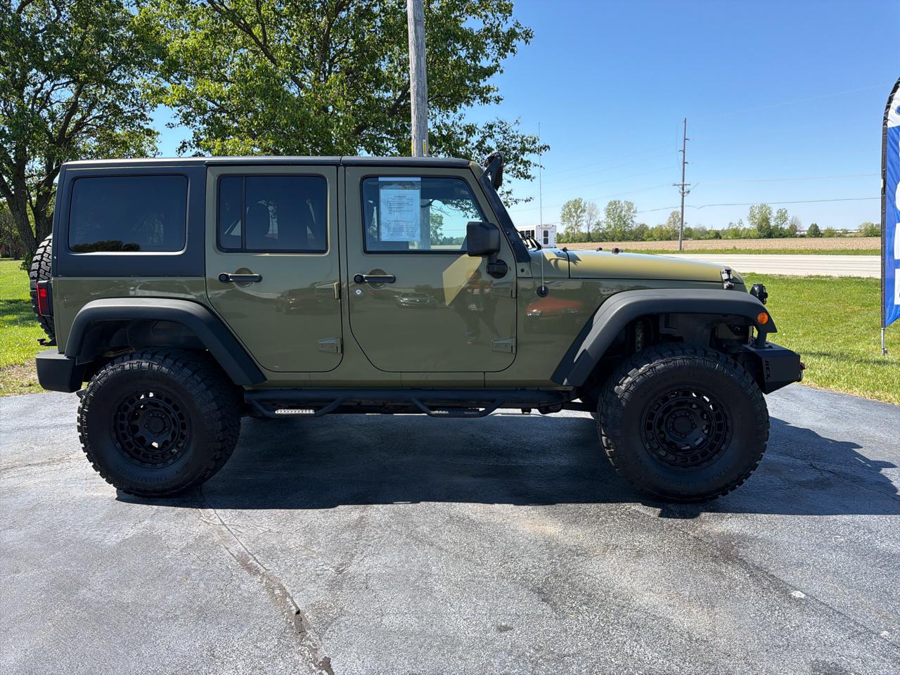 Jeep Wrangler Unlimited 4WD 4dr Sport 2013