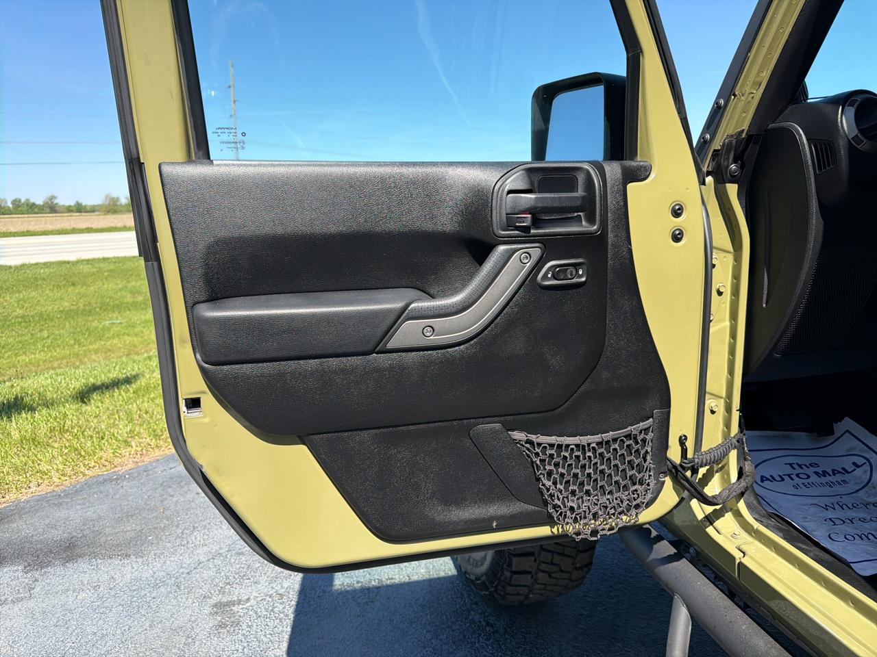 Jeep Wrangler Unlimited 4WD 4dr Sport 2013