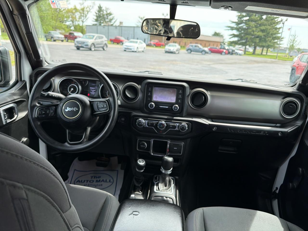 Jeep Wrangler Unlimited Sport 4x4 2018