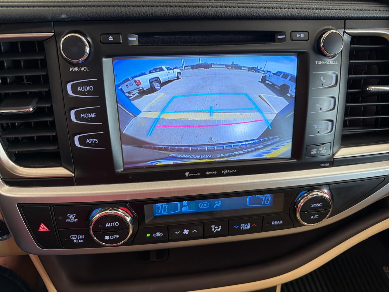 Toyota Highlander AWD 4dr V6 XLE (Natl) 2016