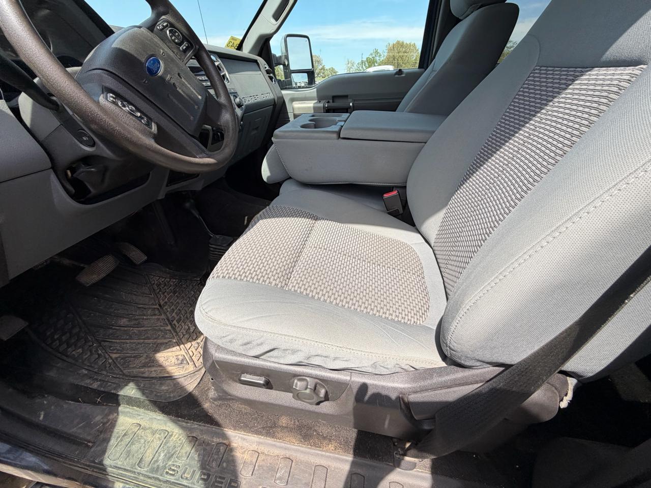 Ford Super Duty F-350 SRW 4WD Crew Cab 156" King Ranch 2014