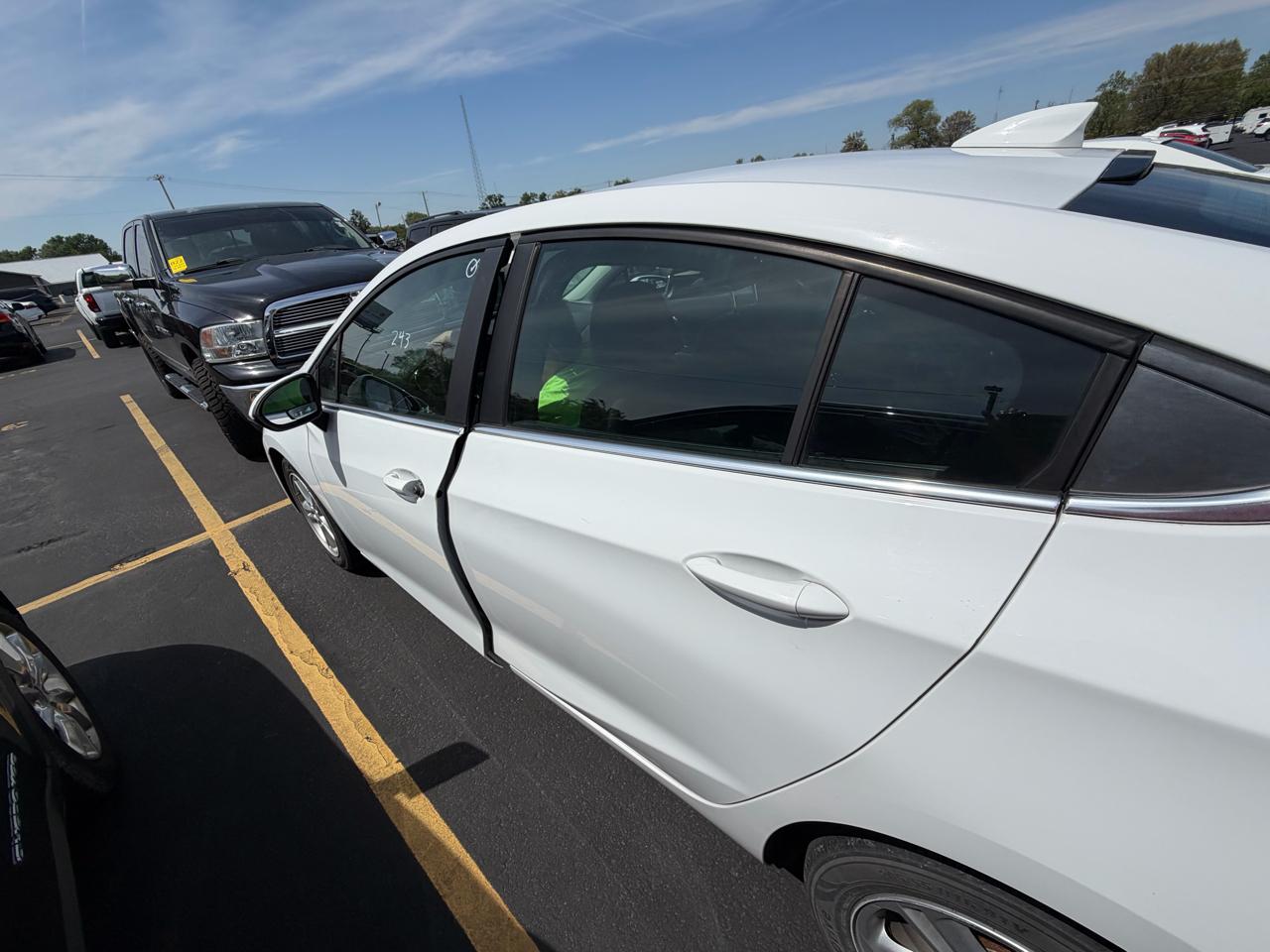 Chevrolet Cruze 4dr Sdn 1.4L LT w/1SD 2017