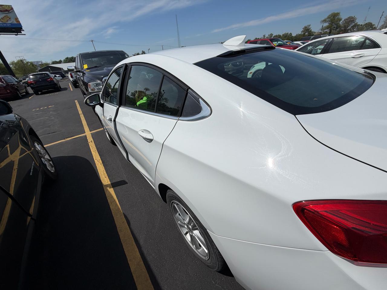 Chevrolet Cruze 4dr Sdn 1.4L LT w/1SD 2017