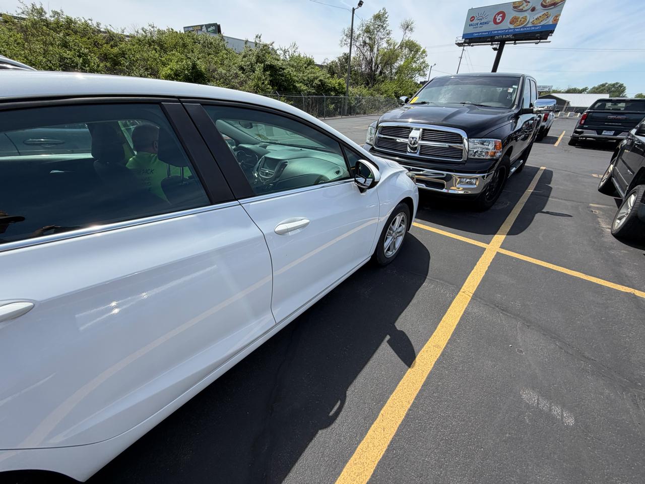 Chevrolet Cruze 4dr Sdn 1.4L LT w/1SD 2017