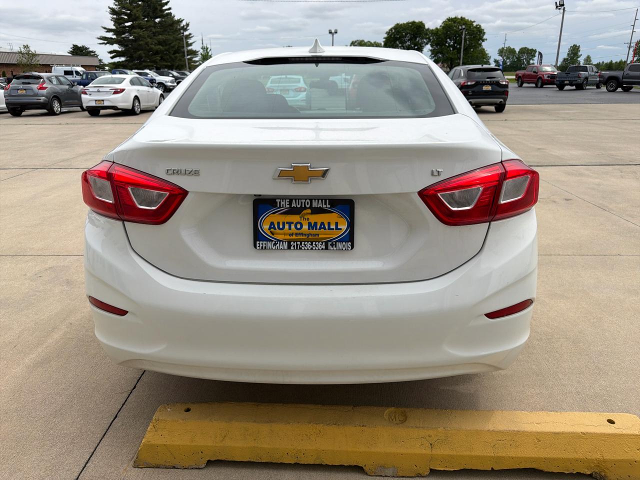 Chevrolet Cruze 4dr Sdn 1.4L LT w/1SD 2017