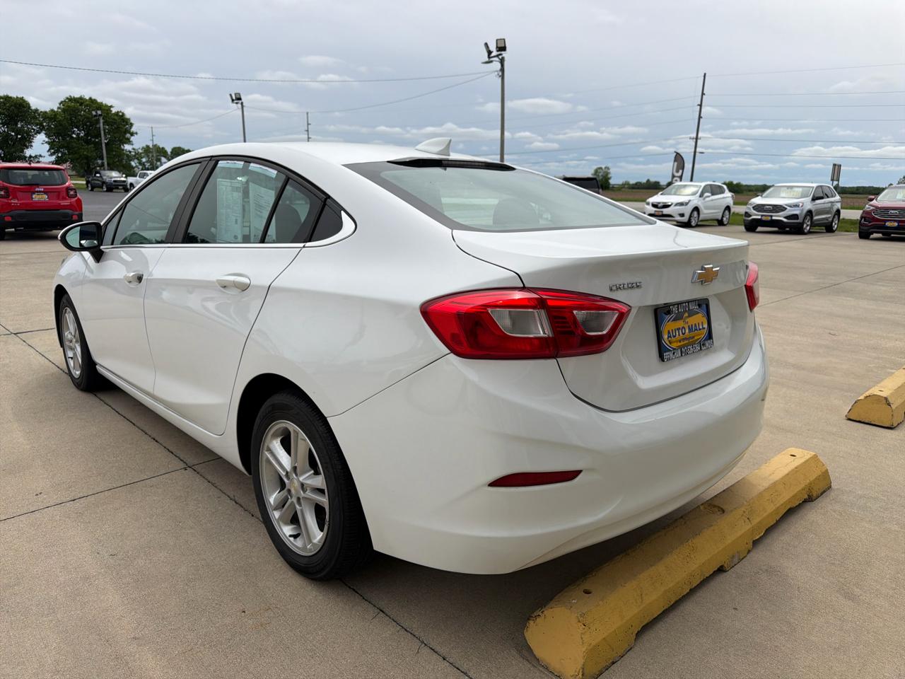 Chevrolet Cruze 4dr Sdn 1.4L LT w/1SD 2017