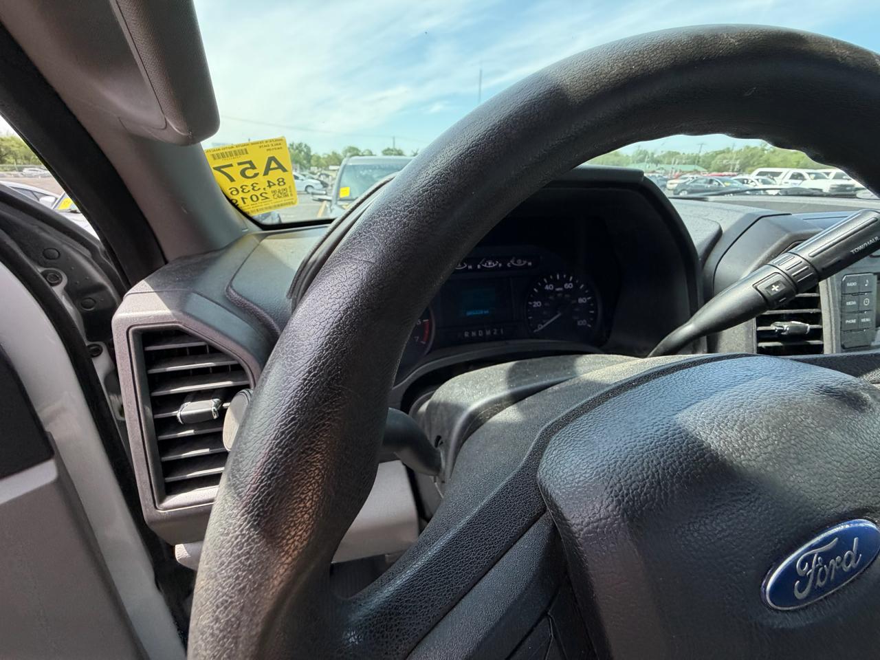 Ford Super Duty F-250 SRW XLT 2WD Reg Cab 8' Box 2019