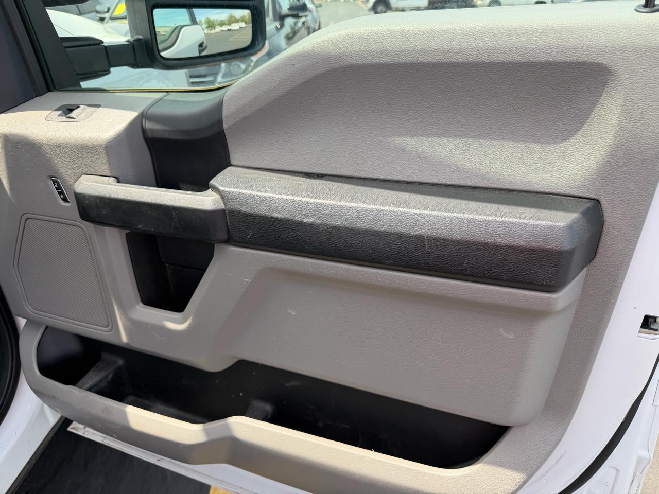 Ford Super Duty F-250 SRW XLT 2WD Reg Cab 8' Box 2019