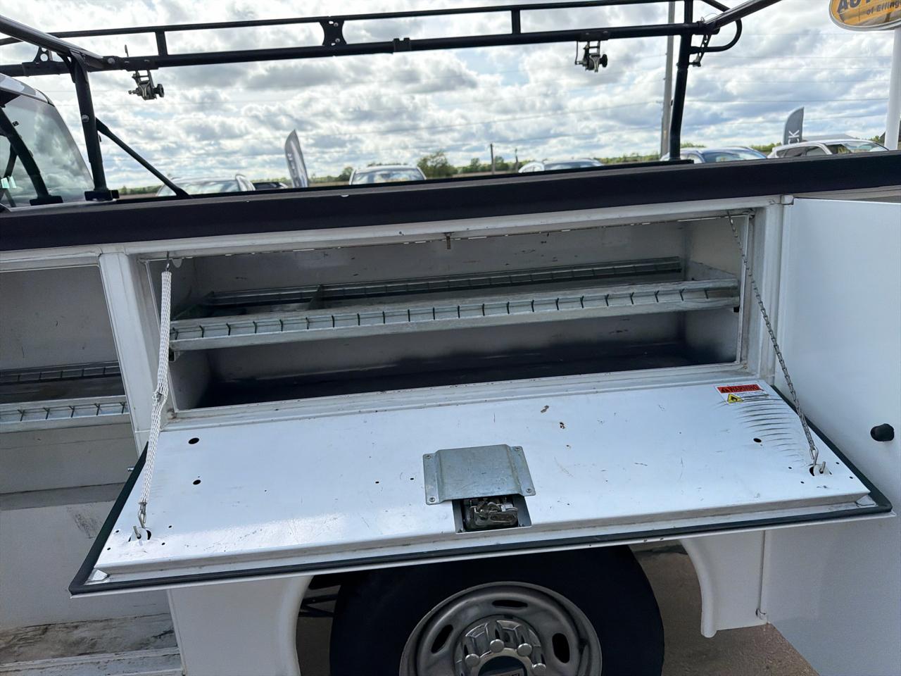 Ford Super Duty F-250 SRW XLT 2WD Reg Cab 8' Box 2019