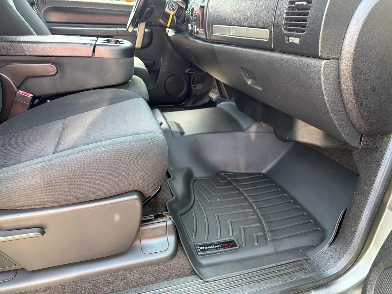 Chevrolet Silverado 1500 4WD Crew Cab 143.5" LT 2013