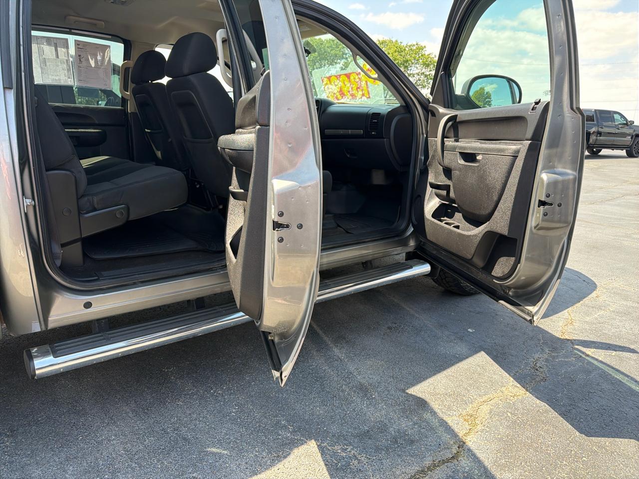 Chevrolet Silverado 1500 4WD Crew Cab 143.5" LT 2013