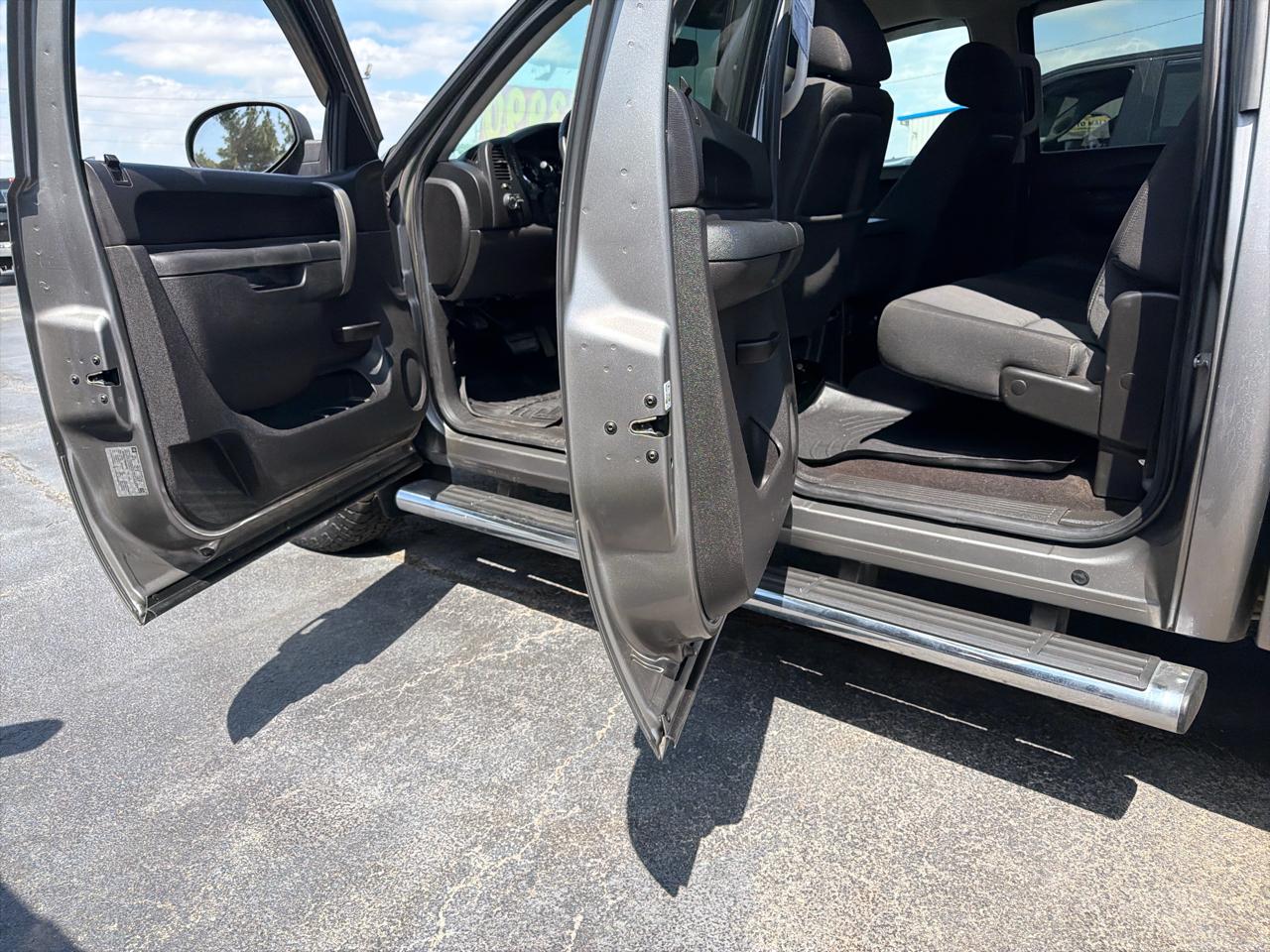 Chevrolet Silverado 1500 4WD Crew Cab 143.5" LT 2013