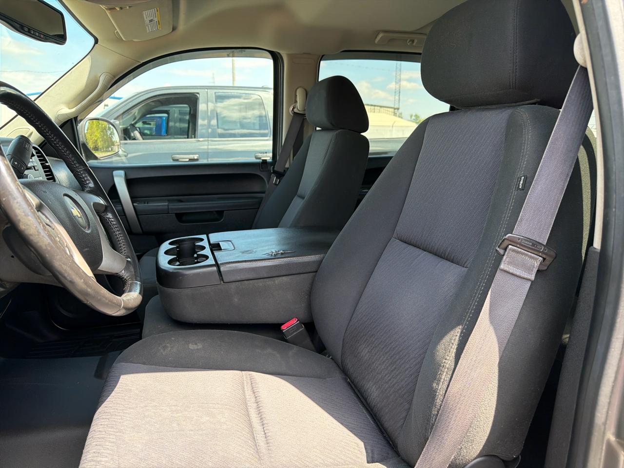 Chevrolet Silverado 1500 4WD Crew Cab 143.5" LT 2013