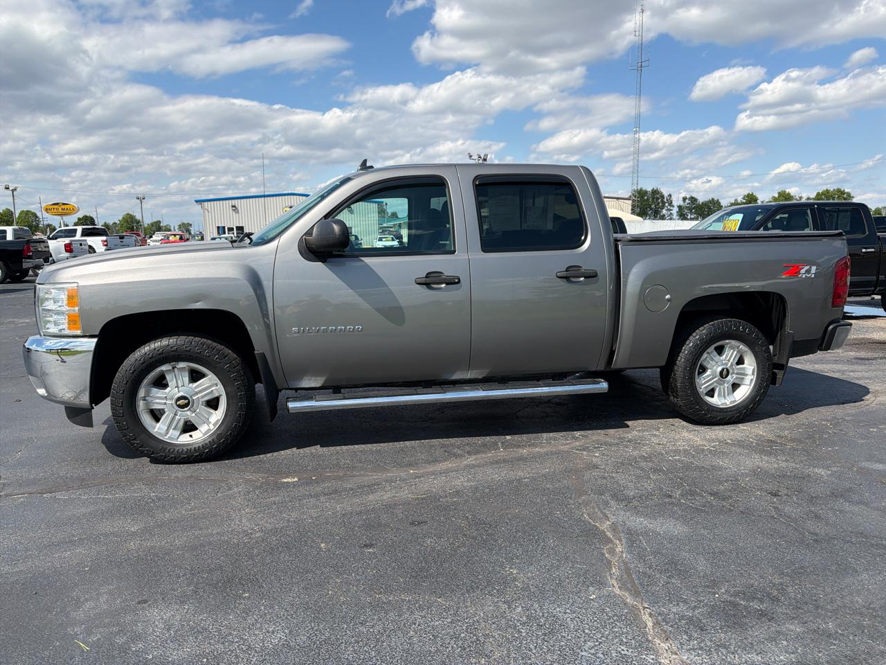 Chevrolet Silverado 1500 4WD Crew Cab 143.5" LT 2013