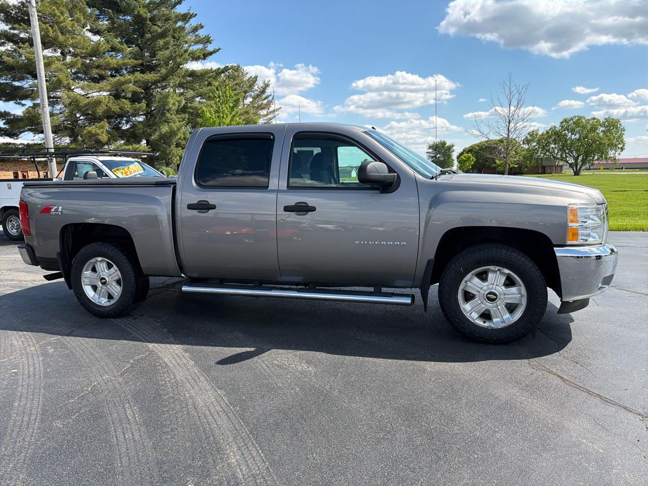 Chevrolet Silverado 1500 4WD Crew Cab 143.5" LT 2013