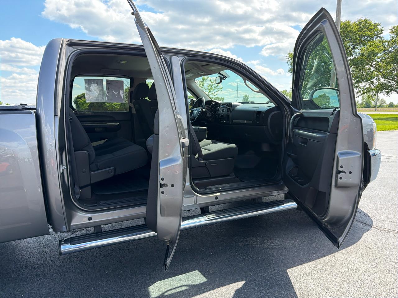 Chevrolet Silverado 1500 4WD Crew Cab 143.5" LT 2013