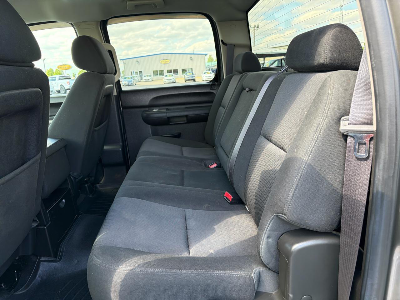 Chevrolet Silverado 1500 4WD Crew Cab 143.5" LT 2013