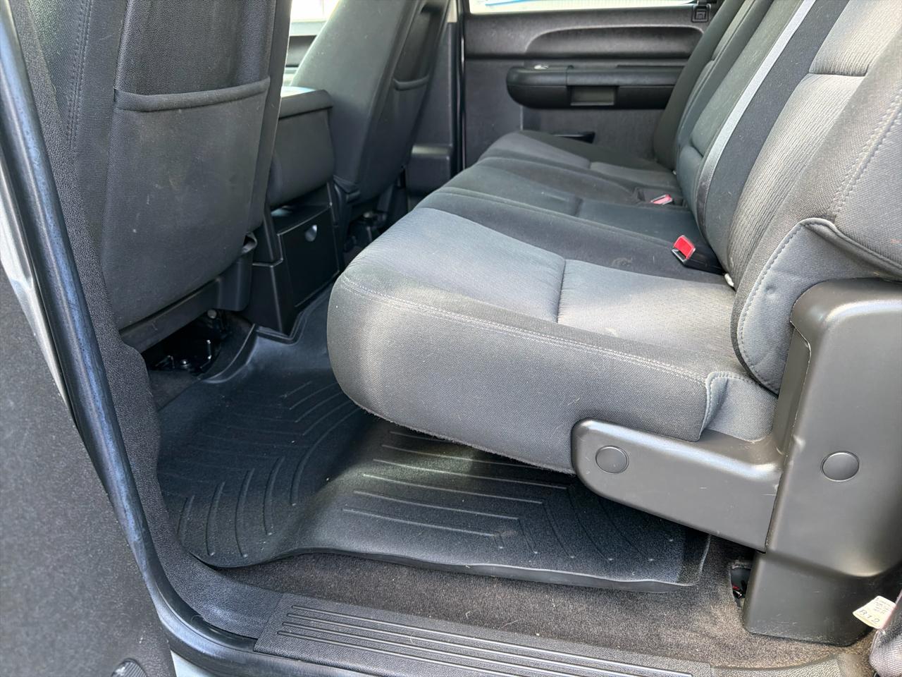 Chevrolet Silverado 1500 4WD Crew Cab 143.5" LT 2013