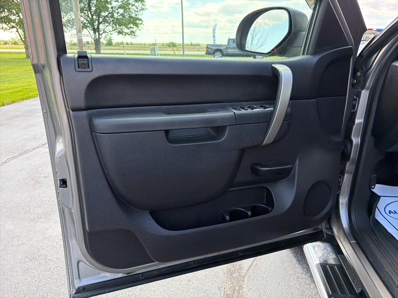 Chevrolet Silverado 1500 4WD Crew Cab 143.5" LT 2013