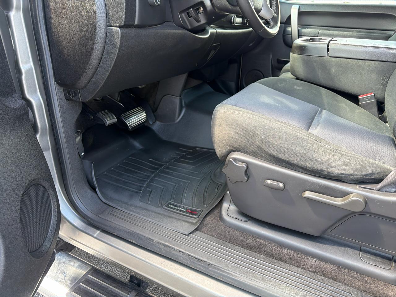 Chevrolet Silverado 1500 4WD Crew Cab 143.5" LT 2013