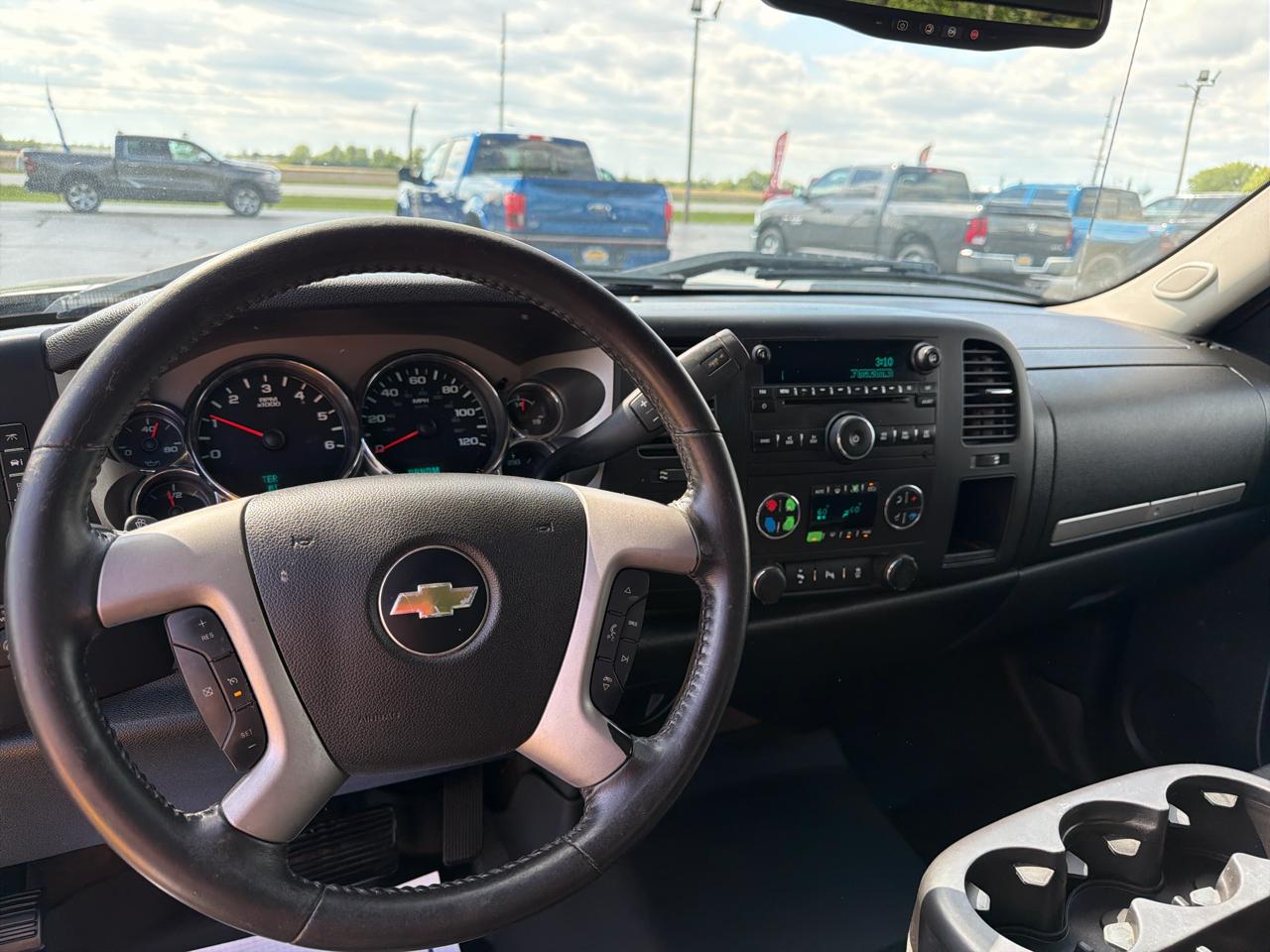 Chevrolet Silverado 1500 4WD Crew Cab 143.5" LT 2013
