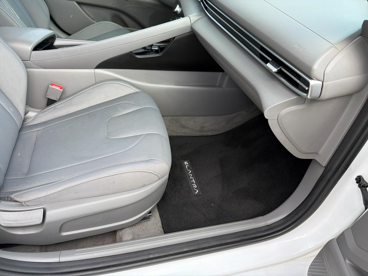 Hyundai Elantra SEL IVT SULEV *Ltd Avail* 2021